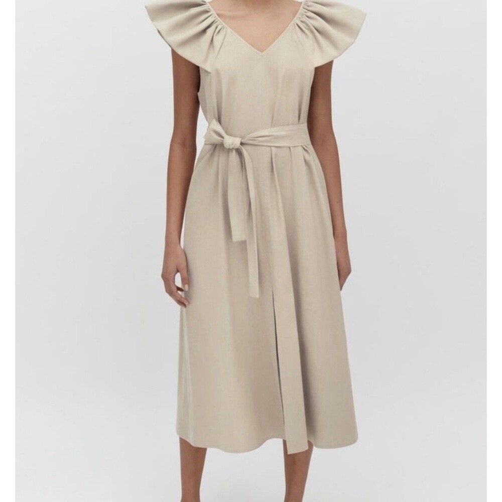 Cuyana Dress Sz M Beige A-Line Long V-Neck Flutter Short Sleeve Linen Blend